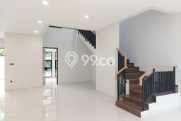 Hunian Mewah LB 200m2 Siap Pakai Desain Elegan di Setiabudi, Bandung Hunian Mewah LB 200m2 Siap Pakai Desain Elegan di Setiabudi, Bandung