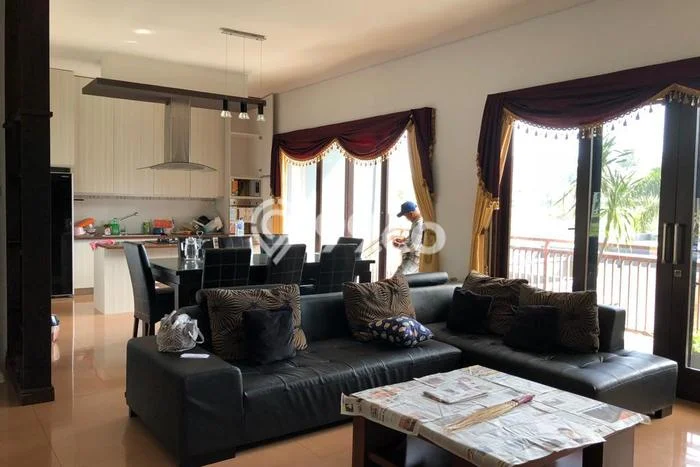 Sewa Rumah Murah di Kota Baru Parahyangan Bandung Punya 4 Kamar Tidur Sewa Rumah Murah di Kota Baru Parahyangan Bandung Punya 4 Kamar Tidur