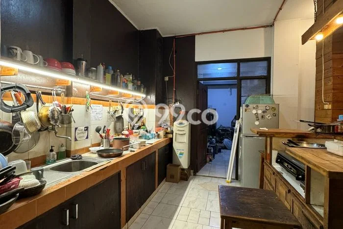 Dijual Rumah Kost di Pasteur, Bandung, 20 KT, 20 KM, Bangunan 420m2 Dijual Rumah Kost di Pasteur, Bandung, 20 KT, 20 KM, Bangunan 420m2