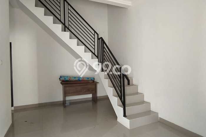 Dijual Rumah 3 Kamar Lokasi Strategis Nyaman dan Strategis di Mandalajati Dijual Rumah 3 Kamar Lokasi Strategis Nyaman dan Strategis di Mandalajati