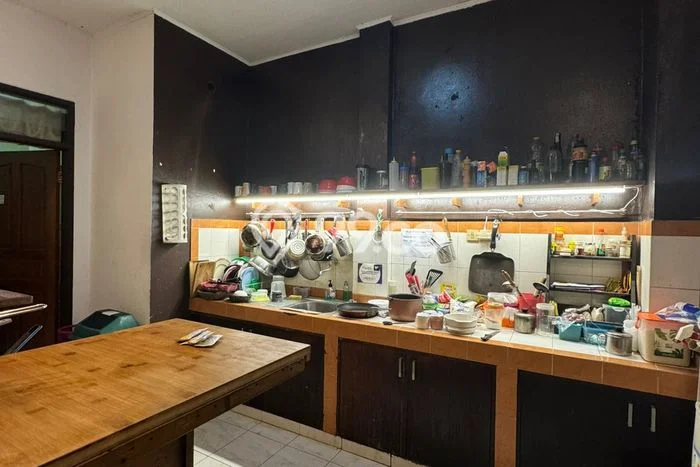 Dijual Rumah Kost di Pasteur, Bandung, 20 KT, 20 KM, Bangunan 420m2 Dijual Rumah Kost di Pasteur, Bandung, 20 KT, 20 KM, Bangunan 420m2