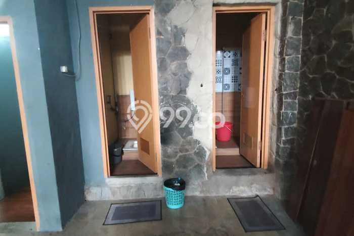 Lokasi Strategis! Dijual Komersial Bisnis di Margaasih, Bandung Kondisi Baik Lokasi Strategis! Dijual Komersial Bisnis di Margaasih, Bandung Kondisi Baik