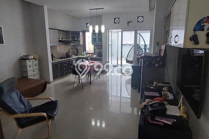 Rumah Modern Minimalis 2 Kamar Bisa Langsung Pindah di Babakan Ciparay Rumah Modern Minimalis 2 Kamar Bisa Langsung Pindah di Babakan Ciparay