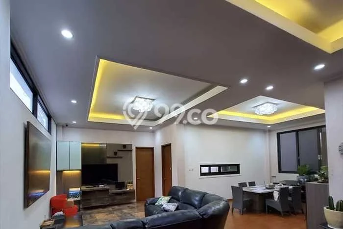 For Sale! Premium House LT 387m2 Desain Elegan di Setra Sari For Sale! Premium House LT 387m2 Desain Elegan di Setra Sari