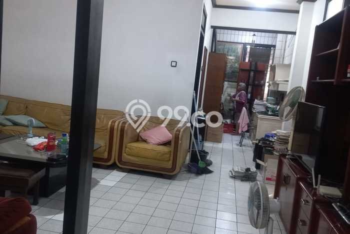 Ruko Dijual di Bandung LT 122m2 & LB 324m2 Lokasi Terbaik! Ruko Dijual di Bandung LT 122m2 & LB 324m2 Lokasi Terbaik!