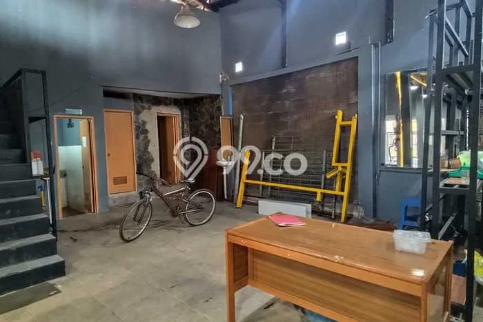 Lokasi Strategis! Dijual Komersial Bisnis di Margaasih, Bandung Kondisi Baik Lokasi Strategis! Dijual Komersial Bisnis di Margaasih, Bandung Kondisi Baik