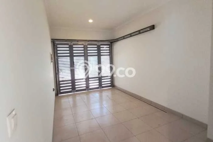 Siap Huni Rumah Mewah 5 Kamar di Gedebage Dekat ke Mana Pun Siap Huni Rumah Mewah 5 Kamar di Gedebage Dekat ke Mana Pun