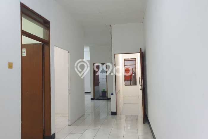 FOR RENT! Ruko di Taman Kopo Indah Cocok untuk Bisnis 180m2 FOR RENT! Ruko di Taman Kopo Indah Cocok untuk Bisnis 180m2