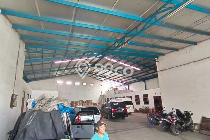Gudang Kawasan Bisnis Kawasan Kopo, Luas 650m2m², Jalan Strategis Gudang Kawasan Bisnis Kawasan Kopo, Luas 650m2m², Jalan Strategis