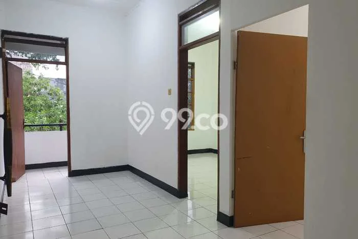FOR RENT! Ruko di Taman Kopo Indah Cocok untuk Bisnis 180m2 FOR RENT! Ruko di Taman Kopo Indah Cocok untuk Bisnis 180m2