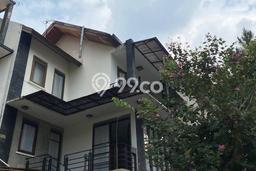 Ready to Use! Luxury House LT 191m2 Desain Modern di Resor Dago Pakar Ready to Use! Luxury House LT 191m2 Desain Modern di Resor Dago Pakar