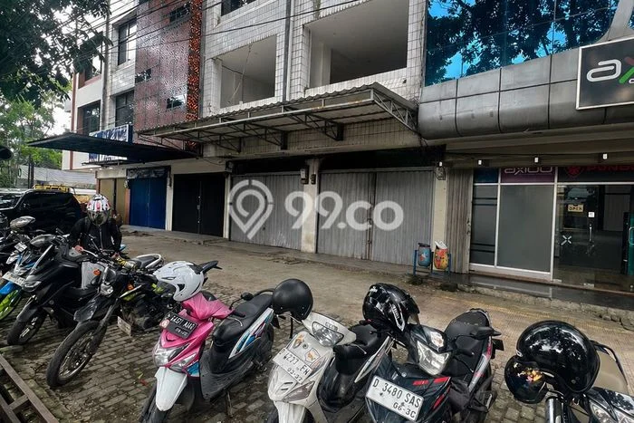 Ruko Dijual di Prime Area Bandung Luas 164m2 Ruko Dijual di Prime Area Bandung Luas 164m2