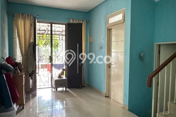 Dijual Hunian Rumah Terawat 3 Kamar di Cibubur, Jakarta Timur Dijual Hunian Rumah Terawat 3 Kamar di Cibubur, Jakarta Timur