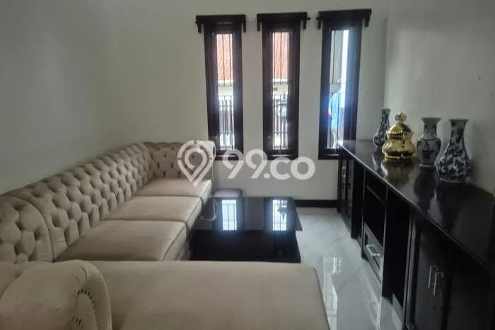 Rumah Strategis Modern Lb 250m2 di Cilengkrang, Bandung Rumah Strategis Modern Lb 250m2 di Cilengkrang, Bandung