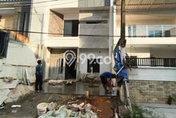 Dijual Rumah Mewah Elegan Dengan View Eksklusif di Pegadungan, Jakarta Barat Dijual Rumah Mewah Elegan Dengan View Eksklusif di Pegadungan, Jakarta Barat