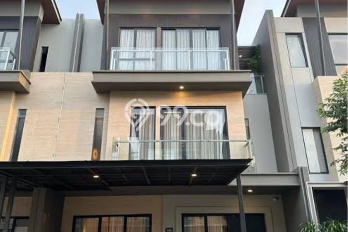 Rumah kawasan Pegadungan, 4 KT, View Kota, LT 72m² LB 216m² Rumah kawasan Pegadungan, 4 KT, View Kota, LT 72m² LB 216m²