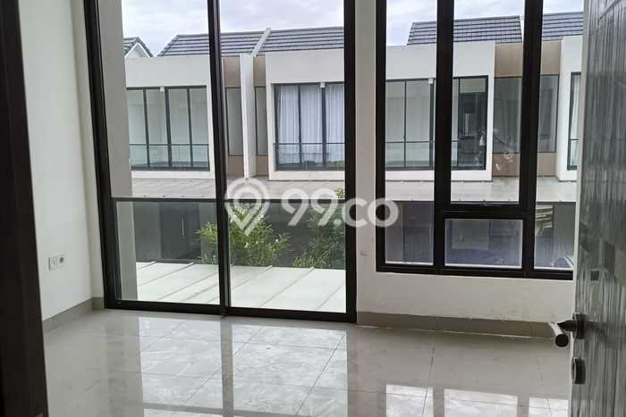 Rumah Luas Asri 2 KT Siap Huni di Teluk Naga Tangerang Rumah Luas Asri 2 KT Siap Huni di Teluk Naga Tangerang