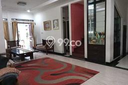 INVESTASI TEPAT! Rumah area Margahayu, Luas 230m2m² Bangunan 350m2m² INVESTASI TEPAT! Rumah area Margahayu, Luas 230m2m² Bangunan 350m2m²
