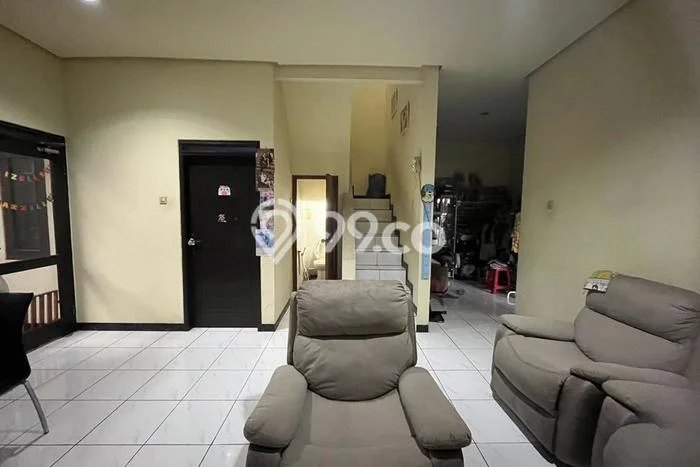 Jual Rumah Eksklusif 3 KT di Taman Kopo Indah, Bandung Jual Rumah Eksklusif 3 KT di Taman Kopo Indah, Bandung