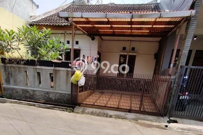 Dijual Cepat Rumah Favorit Siap Huni LB 80m2 di Babakan Ciparay, Bandung Dijual Cepat Rumah Favorit Siap Huni LB 80m2 di Babakan Ciparay, Bandung