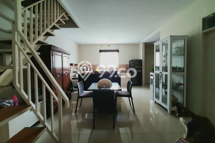 Rumah Minimalis 4 Kamar LT 174m2 di Sariwangi Rumah Minimalis 4 Kamar LT 174m2 di Sariwangi