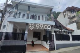 Jual Rumah Bagus Siap Huni LB 140m2 di Mandalajati, Bandung Jual Rumah Bagus Siap Huni LB 140m2 di Mandalajati, Bandung