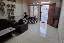 For Sale Rumah 4 Kamar Lokasi Ideal Bagus dan Strategis di Andir For Sale Rumah 4 Kamar Lokasi Ideal Bagus dan Strategis di Andir
