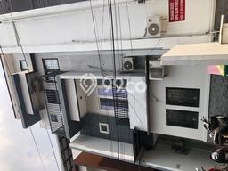 Rumah Luas Asri 4 KT Siap Pakai di Tomang Jakarta Barat Rumah Luas Asri 4 KT Siap Pakai di Tomang Jakarta Barat