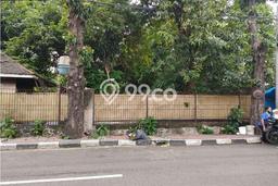 Rumah di Setiabudi, Jakarta Selatan, Luas 1038m² LB 250m² Rumah di Setiabudi, Jakarta Selatan, Luas 1038m² LB 250m²