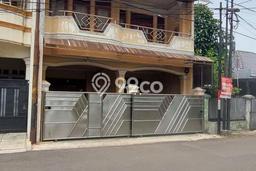 Kesempatan Investasi Rumah Terawat di Kawasan Duren Sawit, Jakarta Timur Kesempatan Investasi Rumah Terawat di Kawasan Duren Sawit, Jakarta Timur