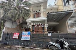 Hunian Elit LB 200m2 Siap Huni Desain Elegan di Simprug, Jakarta Selatan Hunian Elit LB 200m2 Siap Huni Desain Elegan di Simprug, Jakarta Selatan