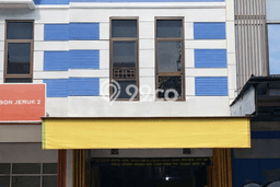 Ruko Dijual di Kebon Jeruk LT 95m2, LB 270m2 Solusi Investasi Cerdas Ruko Dijual di Kebon Jeruk LT 95m2, LB 270m2 Solusi Investasi Cerdas