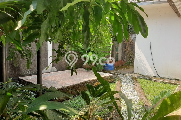 For Sale! Premium House LT 385m2 Desain Elegan di Tegallega For Sale! Premium House LT 385m2 Desain Elegan di Tegallega