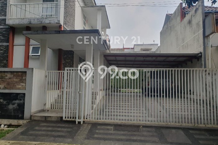 Hunian Mewah LB 220m2 Siap Pakai Desain Elegan di Jl Dr Semeru, Bogor Hunian Mewah LB 220m2 Siap Pakai Desain Elegan di Jl Dr Semeru, Bogor
