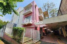 Rumah Luxury Modern Tanpa Renovasi di Pantai Indah Kapuk Jakarta Utara Rumah Luxury Modern Tanpa Renovasi di Pantai Indah Kapuk Jakarta Utara