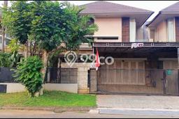 Hunian Mewah Dijual LT 240m2 di Wiyung, Surabaya Hunian Mewah Dijual LT 240m2 di Wiyung, Surabaya