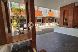 Rumah Strategis Modern Lb 85m2 di Ciputat, Tangerang Selatan Rumah Strategis Modern Lb 85m2 di Ciputat, Tangerang Selatan