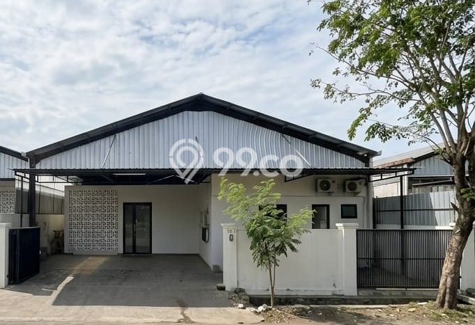 FOR SALE! Gudang di Denpasar Barat Denpasar, LT 300m2, LB 270m2 FOR SALE! Gudang di Denpasar Barat Denpasar, LT 300m2, LB 270m2