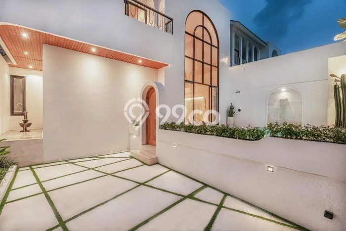 KESEMPATAN EMAS! Vila di , Area 165m2m², Lingkungan Elite dengan privasi terjaga KESEMPATAN EMAS! Vila di , Area 165m2m², Lingkungan Elite dengan privasi terjaga