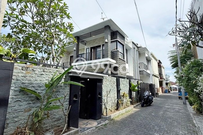 Rumah kawasan Denpasar Selatan, Ready, 4 KT, Akses Denpasar Selatan, Denpasar, Denpasar, Luas 150m2m² LB 115m2m² Rumah kawasan Denpasar Selatan, Ready, 4 KT, Akses Denpasar Selatan, Denpasar, Denpasar, Luas 150m2m² LB 115m2m²