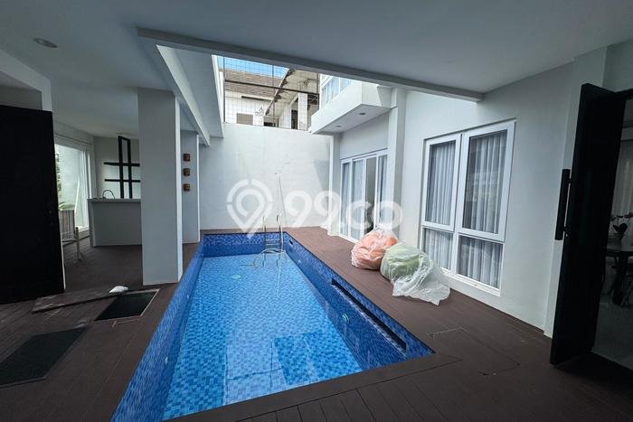 SEWA TERBAIK! Vila Kawasan , Area 0m2m², Akses ke Pusat Kota SEWA TERBAIK! Vila Kawasan , Area 0m2m², Akses ke Pusat Kota