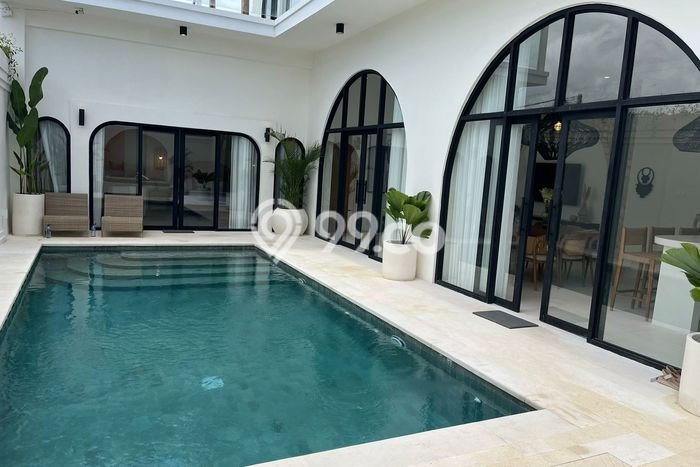 Vila Kawasan , Area 210m2m², Lokasi Premium Vila Kawasan , Area 210m2m², Lokasi Premium