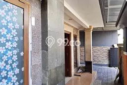 Rumah di Denpasar Selatan, 2 KM, Lingkungan Elite, Luas 100m² LB 75m² Rumah di Denpasar Selatan, 2 KM, Lingkungan Elite, Luas 100m² LB 75m²