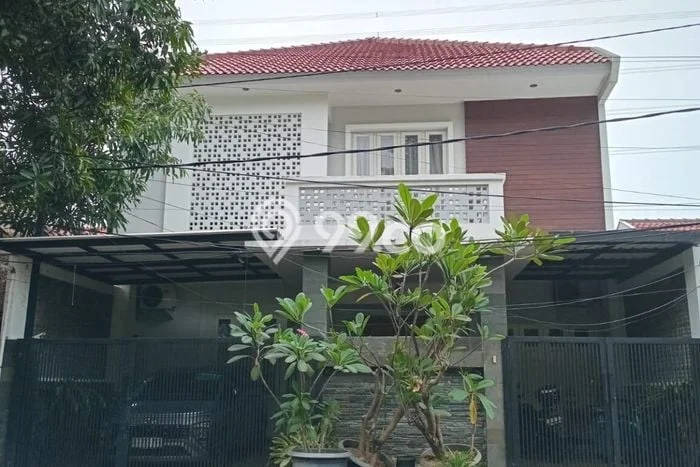 Jual Rumah Mewah Megah Dengan View Eksklusif di Pulogebang, Jakarta Timur Jual Rumah Mewah Megah Dengan View Eksklusif di Pulogebang, Jakarta Timur