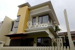 Rumah Elit Modern Tanpa Renovasi di Rawamangun Jakarta Timur Rumah Elit Modern Tanpa Renovasi di Rawamangun Jakarta Timur