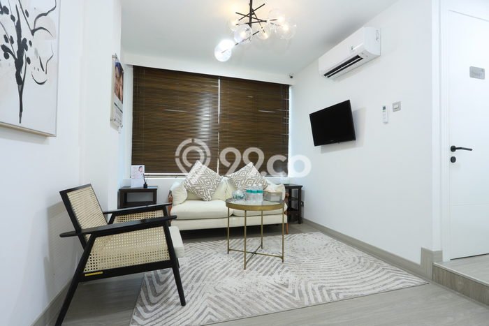 Ruko Dijual di Prime Area Jakarta Barat Luas 300m2 Ruko Dijual di Prime Area Jakarta Barat Luas 300m2
