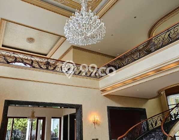 Dijual Rumah Mewah Elegan Dengan View Eksklusif di Pondok Indah, Jakarta Selatan Dijual Rumah Mewah Elegan Dengan View Eksklusif di Pondok Indah, Jakarta Selatan