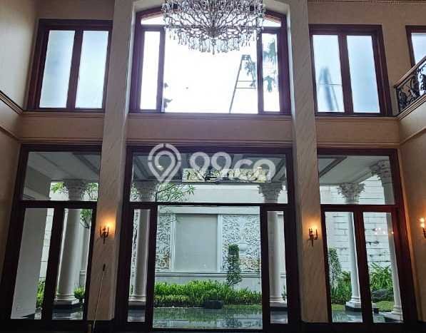 Dijual Rumah Mewah Elegan Dengan View Eksklusif di Pondok Indah, Jakarta Selatan Dijual Rumah Mewah Elegan Dengan View Eksklusif di Pondok Indah, Jakarta Selatan
