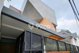 For Sale! Luxury House LT 180m2 Desain Modern di Sektor 9-Bintaro For Sale! Luxury House LT 180m2 Desain Modern di Sektor 9-Bintaro