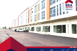 LOKASI TERBAIK! Ruko di Bekasi, Luas 239m², Pusat Komersial LOKASI TERBAIK! Ruko di Bekasi, Luas 239m², Pusat Komersial